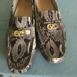 Cole Haan Snakeskin, driving loafer women’s size 8